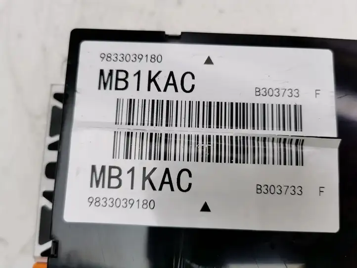Citroen C4 (2016 - ) 9833039180 Модуль аккумуляторной батареи гибридного автомобиля / электромобиля — фото 5