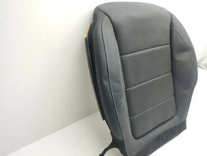 Mercedes-Benz E W213 (2016 - )    Нижняя часть сиденья переднего пассажира