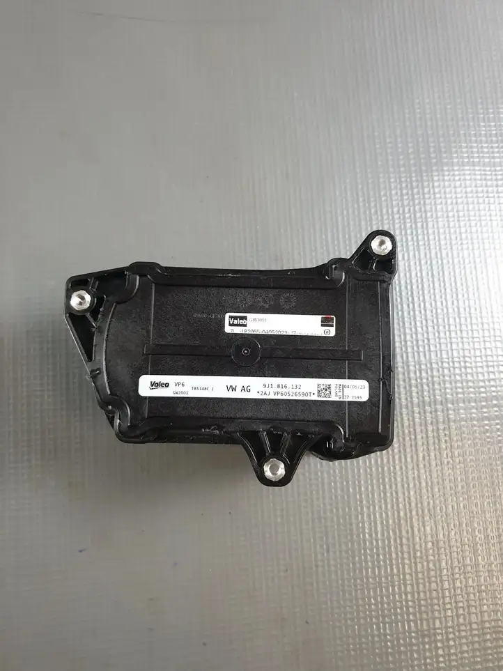 Volkswagen ID.4 (2020 - ) 9J1816132 электрический вентилятор батареи автомобиля — фото 3