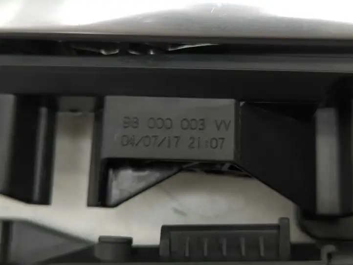 Peugeot 308 (2013 - 2021) 98000003 Внутренняя ручка двери — фото 9