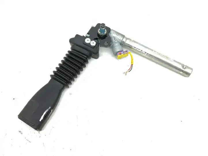 Kia Sportage   88841F1000WK Замок переднего ремня