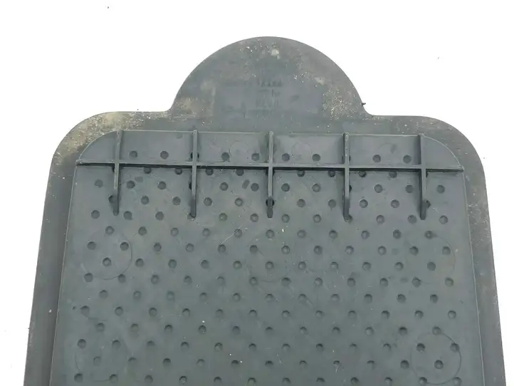 Chrysler Voyager (2004 - 2007)   Подстилочка ящика для вещей