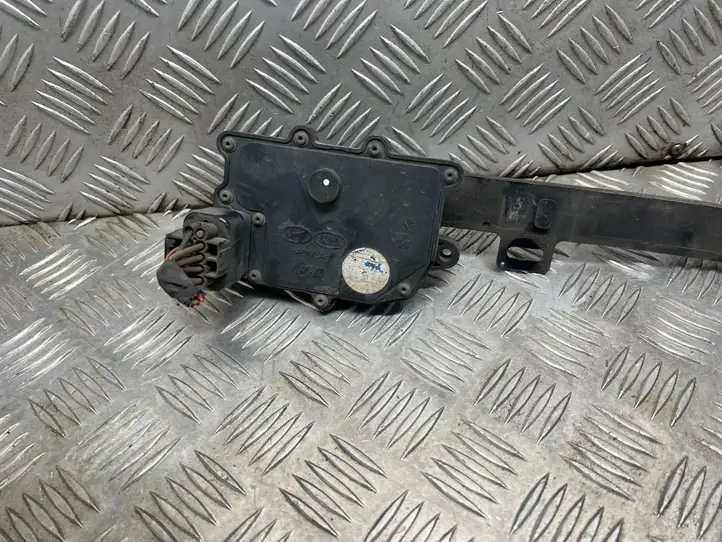 Hyundai Santa Fe (2012 - 2015) 5058400600 Подушка безопасности пешехода — фото 2