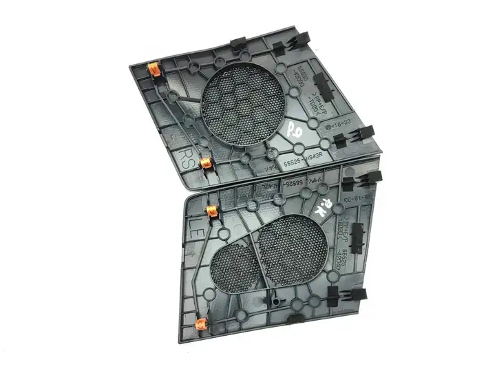 Toyota RAV 4 (XA50) 55525HE42L Накладка бокового динамика — фото 5