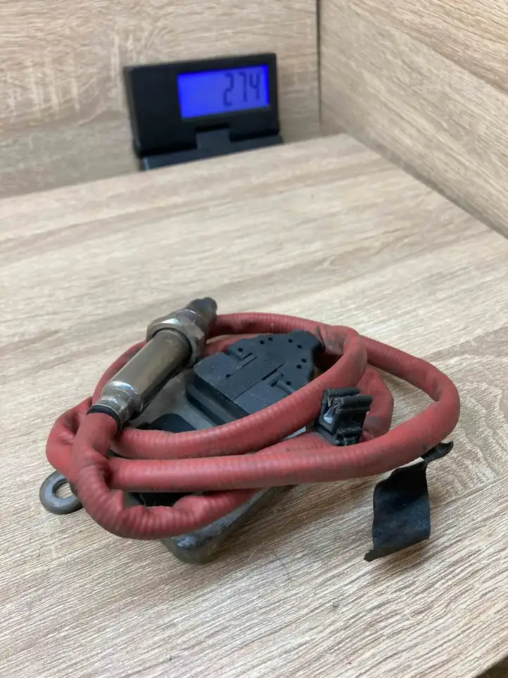 BMW 5 F10 F11 (2009 - 2016)  8589846 Зонд «Lambda»