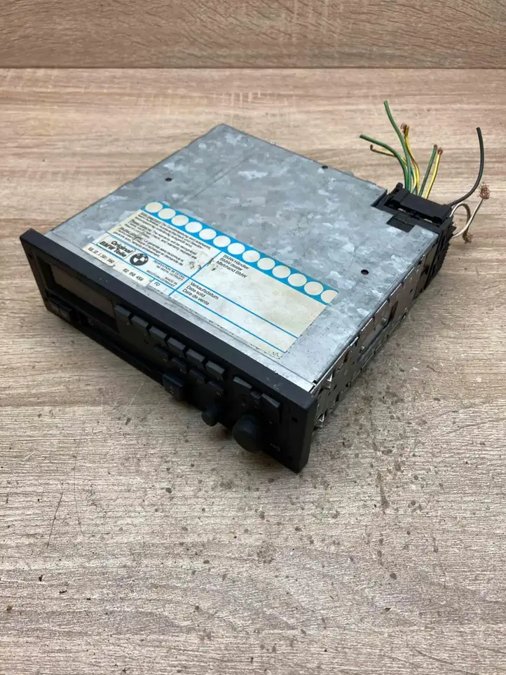 Peugeot 307   7649475040 Радио/ проигрыватель CD/DVD / навигация