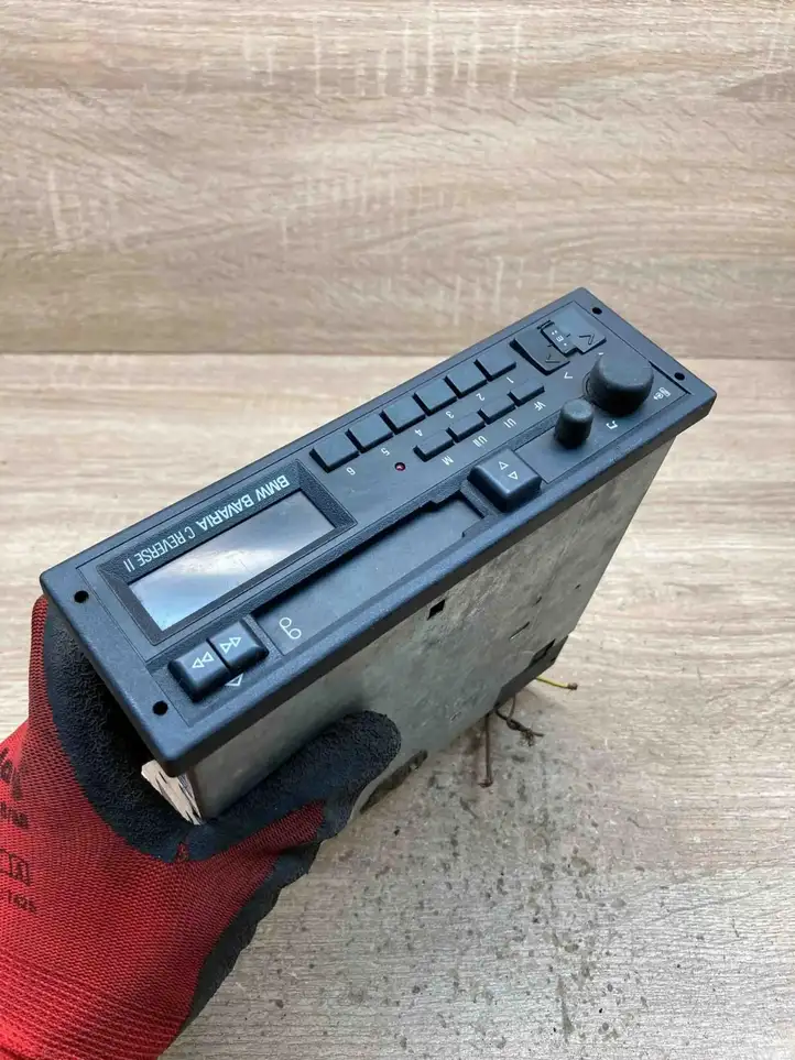 Peugeot 307   7649475040 Радио/ проигрыватель CD/DVD / навигация