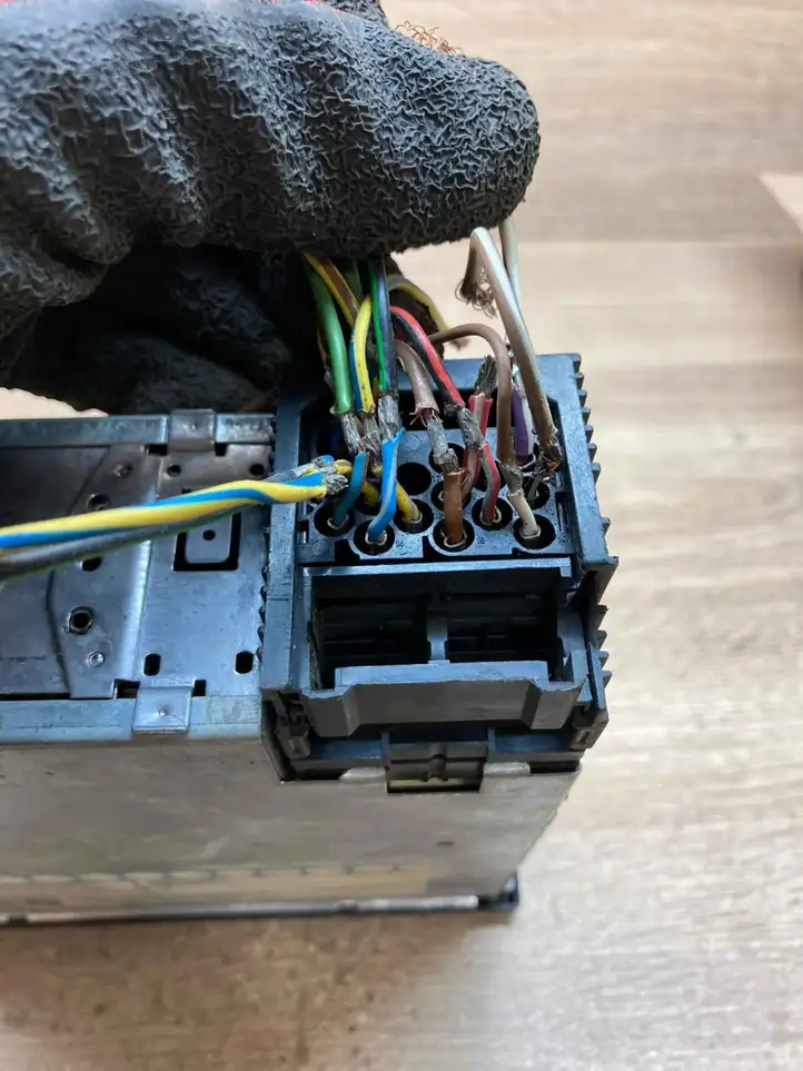 Peugeot 307   7649475040 Радио/ проигрыватель CD/DVD / навигация