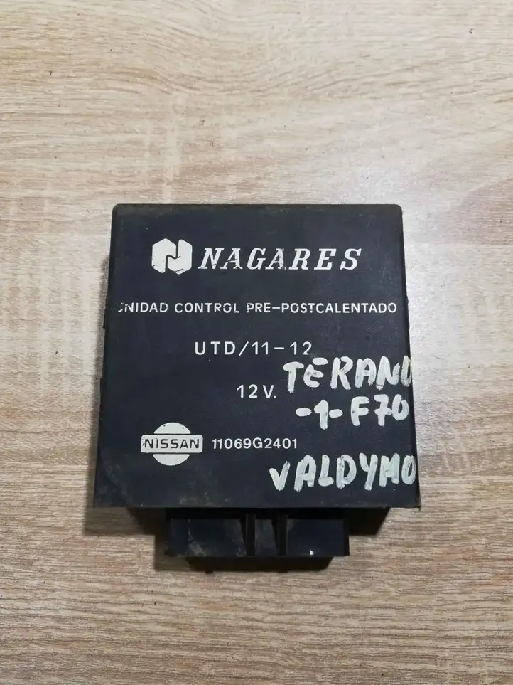 Nissan Terrano 11069G2401 Реле накала свечей — фото 3