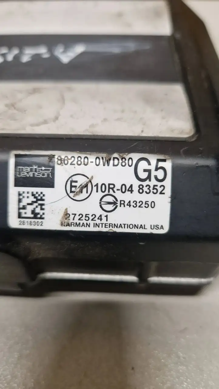 Lexus GS 250 300 350 300h 450h (2015 - 2020) 862800WD80 Усилитель звука — фото 4
