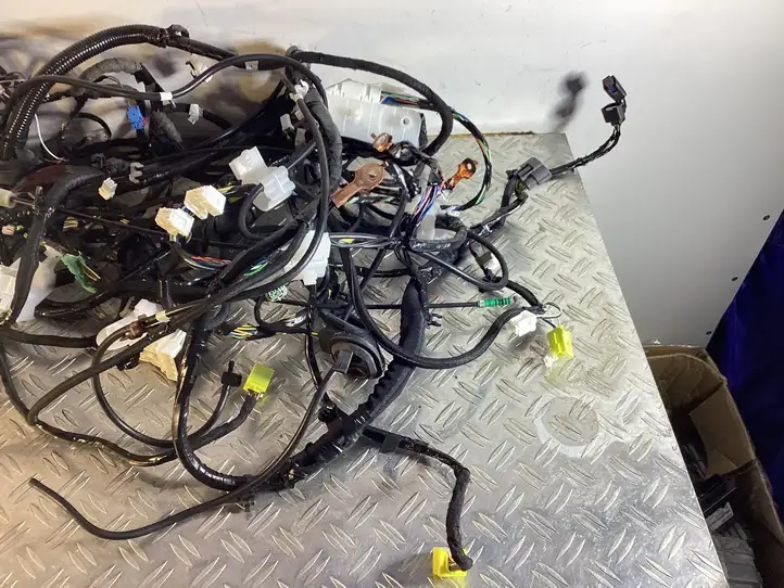 Nissan Qashqai (2013 - 2017) 240604EA5E Прочая электропроводка — фото 3