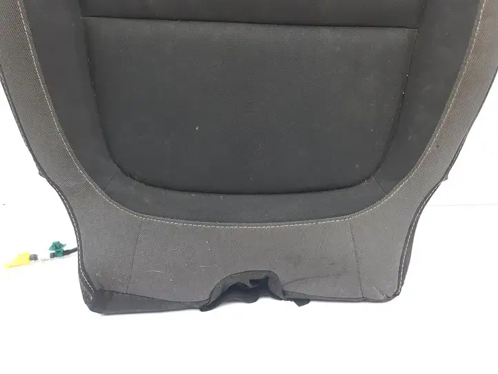 Hyundai Kona I Нижняя часть сиденья переднего пассажира — фото 3