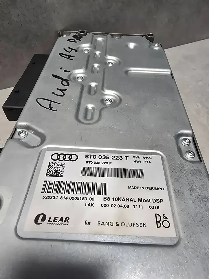 Audi A5 8T 8F 8T0035223T Усилитель звука — фото 4