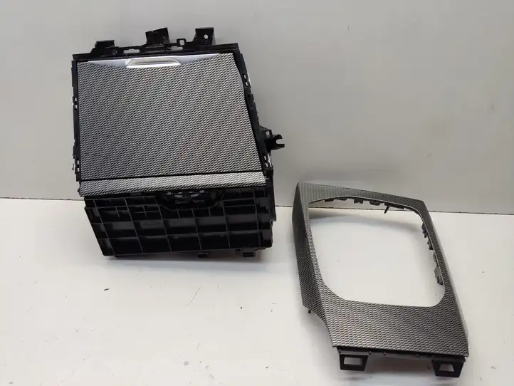 BMW 3 G20 G21 (2019 - ) 6806796 Ящик центральной консоли — фото 1