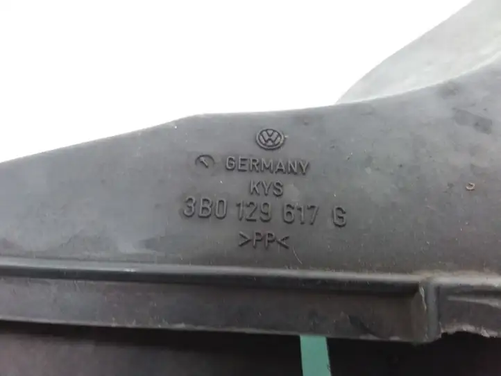 Volkswagen PASSAT B5.5 (2001 - 2005) 3B0129617G Детали воздухозаборника — фото 3
