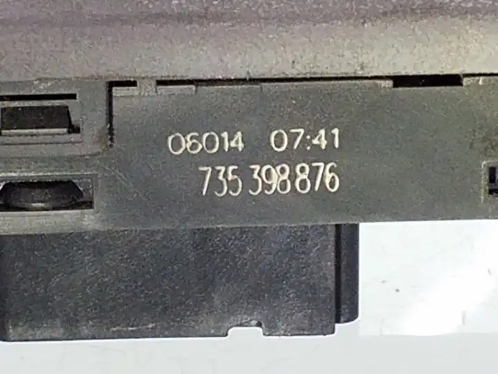 Fiat Croma (2005 - 2011) 735398876 Блок кнопок стеклоподъемников — фото 3