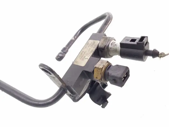 Audi A6 S6 C5 4B (1997 - 2001) 059145771G Трубки масляной системы — фото 3
