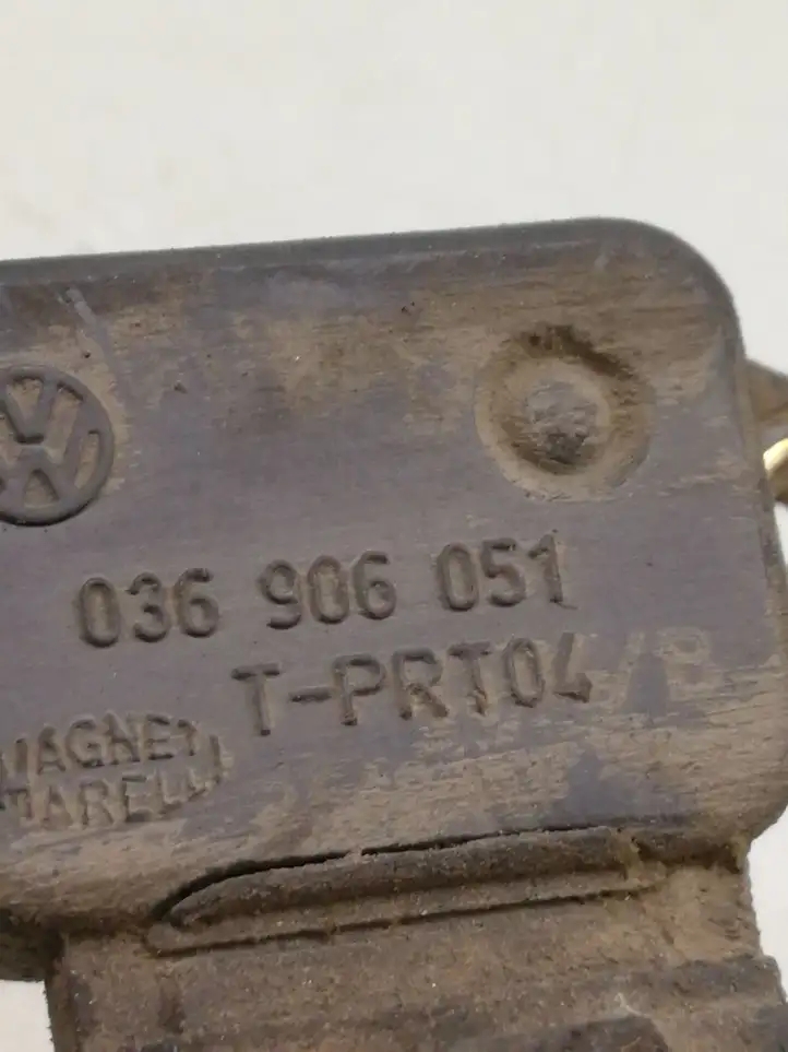 Volkswagen Golf IV (1998 - 2005) 036906051 Датчик давления воздуха впуска — фото 4