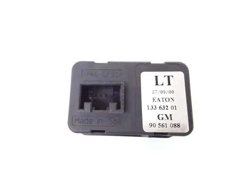 Opel Astra G (1998 - 2004) 90561088 Блок кнопок стеклоподъемников — фото 2
