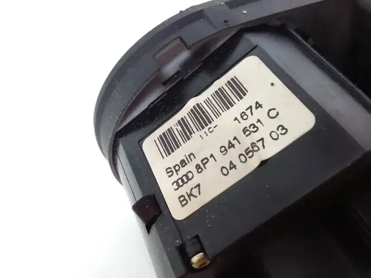 Audi A3/S3 8P (2003 - 2005) 8P1941531C Включатель фонарей — фото 3