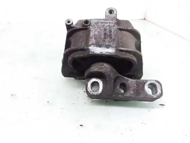 Audi A3/S3 8P (2004 - 2008) 1K0199262AS Опора двигателя — фото 3