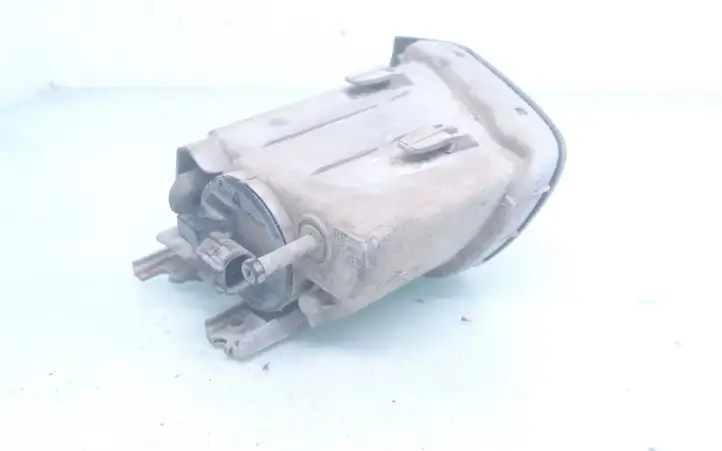 Subaru Legacy (1999 - 2003) 11420653 Передняя противотуманная фара — фото 4