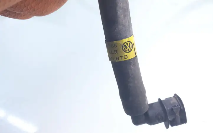 Volkswagen PASSAT B6 (2005 - 2010) 3C0955970 Шланг омывателя фар — фото 5