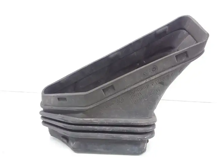 Audi A4 S4 B8 8K (2007 - 2011) 1020448S01 Детали воздухозаборника — фото 1