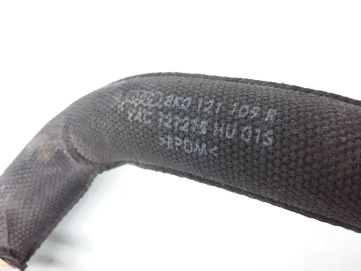 Audi A4 S4 B8 8K (2007 - 2011) 8K0121109R Шланги системы охлаждения — фото 3