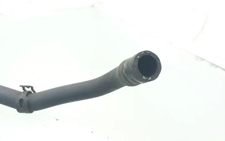 Volkswagen PASSAT B6 (2005 - 2010) 116143T1 Шланги системы охлаждения — фото 2