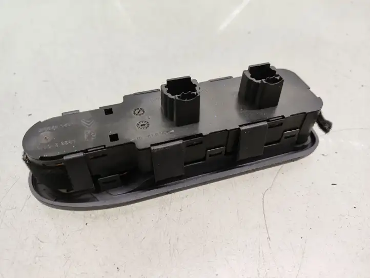 Citroen C5 (2004 - 2008) 96514300ZF Кнопка стеклоподъемников — фото 2