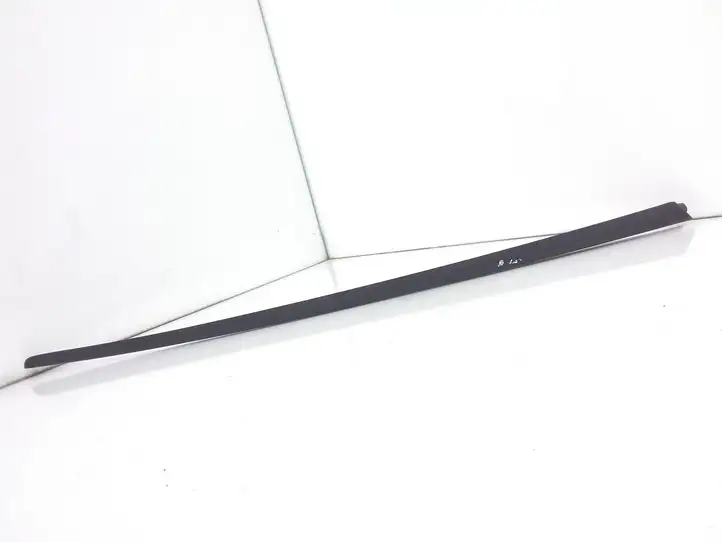 Audi A6 C7 (2011 - 2014) 4G0854327A Накладка стоек лобового стекла — фото 1