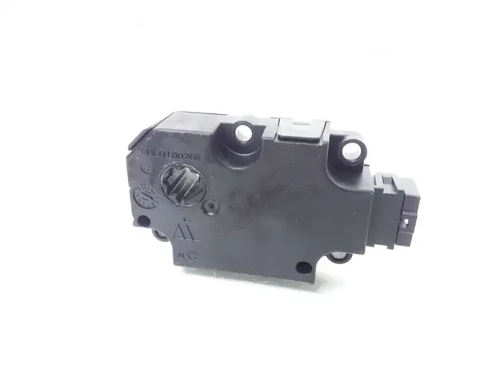 Audi A6 C7 (2011 - 2014) ZBAT0052D00 Двигатель задвижки потока воздуха — фото 1