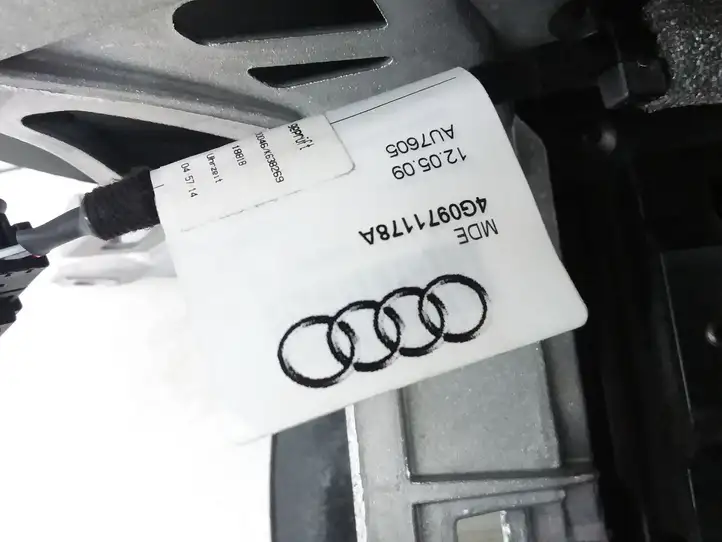 Audi A6 C7 (2011 - 2014) 4G0866244 Центральная консоль — фото 4
