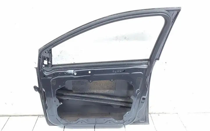 Ford Focus (2005 - 2008) Дверь — фото 3
