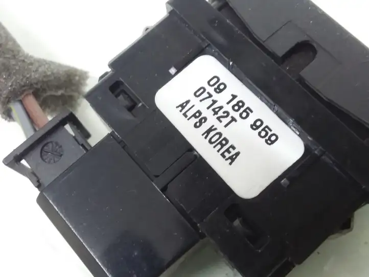 Opel Vectra C (2005 - 2009) 09185959 Блок кнопок стеклоподъемников — фото 3