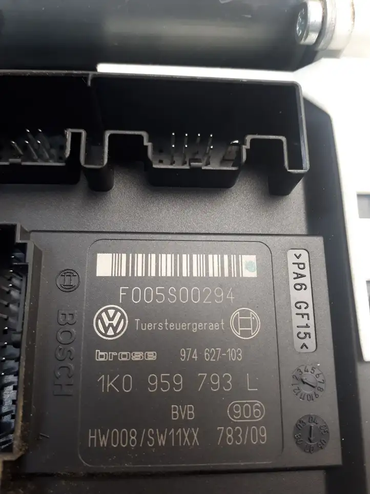 Volkswagen PASSAT B6 (2005 - 2010) 1K0955557A Электростеклоподъемник передний (комплект) — фото 8