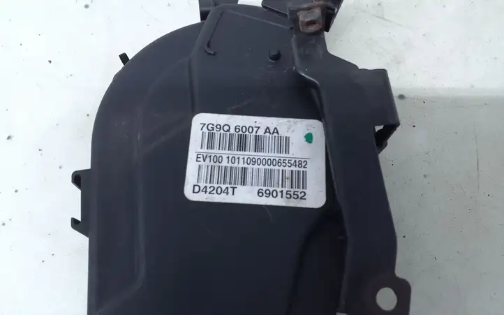 Ford Mondeo MK IV (2007 - 2014) 7G9Q6007AA Защита ремня ГРМ — фото 4