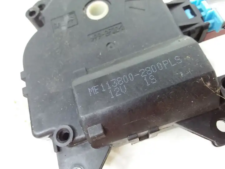 Toyota Auris E180 (2012 - 2018) MF1138002800PLS Двигатель задвижки потока воздуха — фото 3