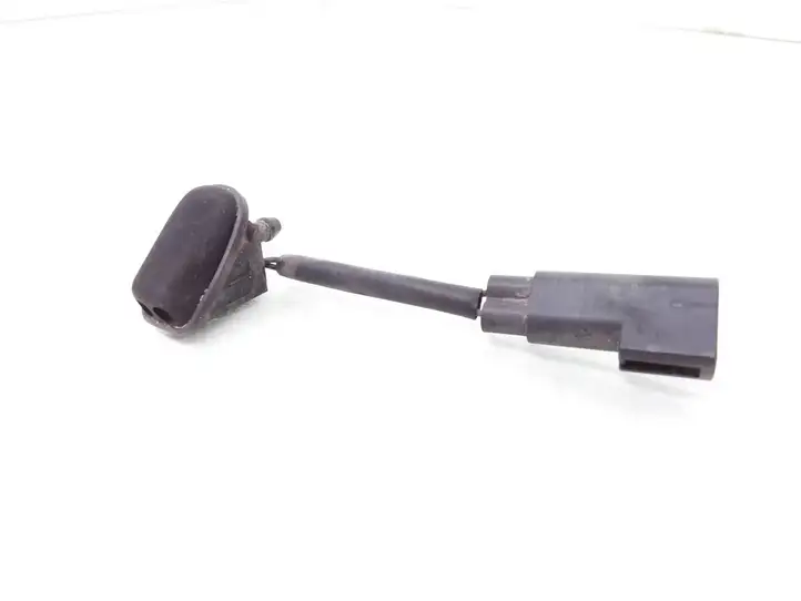 Ford Focus (2005 - 2008) 4M5117666A Форсунка омывателя лобового стекла — фото 1