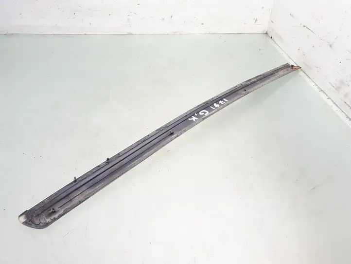 Volkswagen PASSAT B5.5 (2001 - 2005) 3B0853753D Молдинги задней двери — фото 2