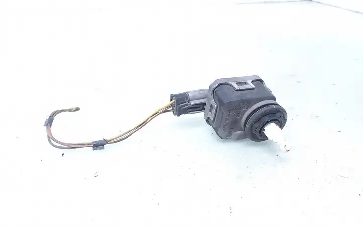 Opel Astra G (1998 - 2004) 90590665 Двигатель задвижки потока воздуха — фото 2