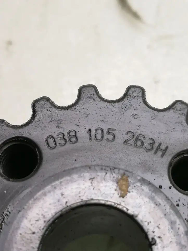 Audi A4 S4 B7 8E 8H (2004 - 2009) 038105263H Шкив коленчатого вала — фото 3