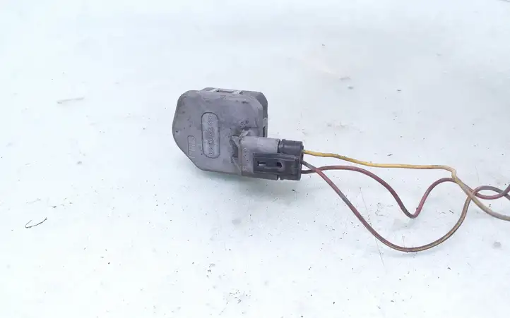 Opel Astra G (1998 - 2004) 90590665 Двигатель задвижки потока воздуха — фото 1