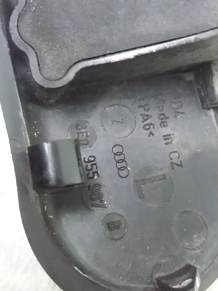 Audi A6 S6 C5 4B (2001 - 2004) 8E0955987B Форсунка омывателя лобового стекла — фото 3