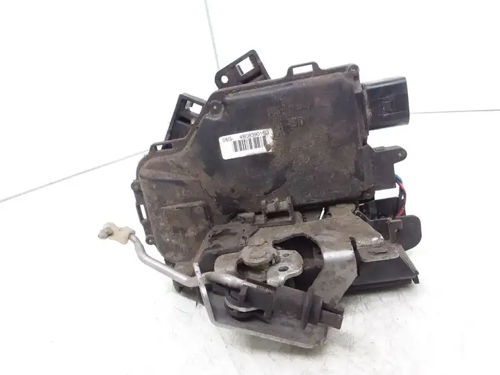 Audi A6 S6 C5 4B (2001 - 2004) 4B0839016G Замок задней двери — фото 1
