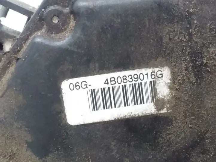 Audi A6 S6 C5 4B (2001 - 2004) 4B0839016G Замок задней двери — фото 3