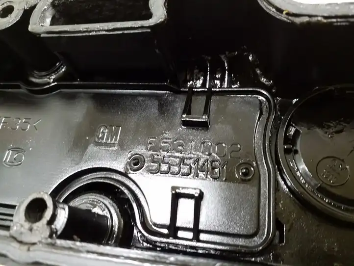 Opel Astra H (2004 - 2009) 55351461 Крышка головки блока цилиндров — фото 3