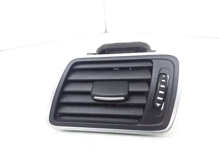 Volkswagen PASSAT B7 (2011 - 2014) 3AB819701A Боковой воздушный дефлектор — фото 2