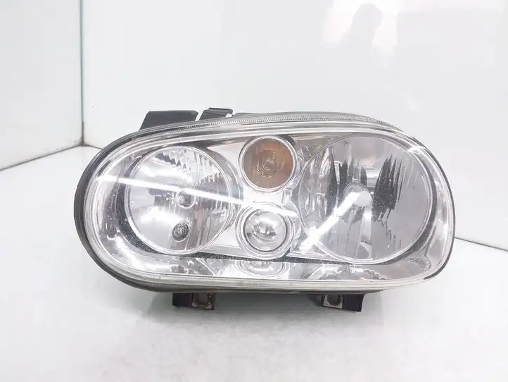 Volkswagen Golf IV (1998 - 2005) Передняя фара — фото 4
